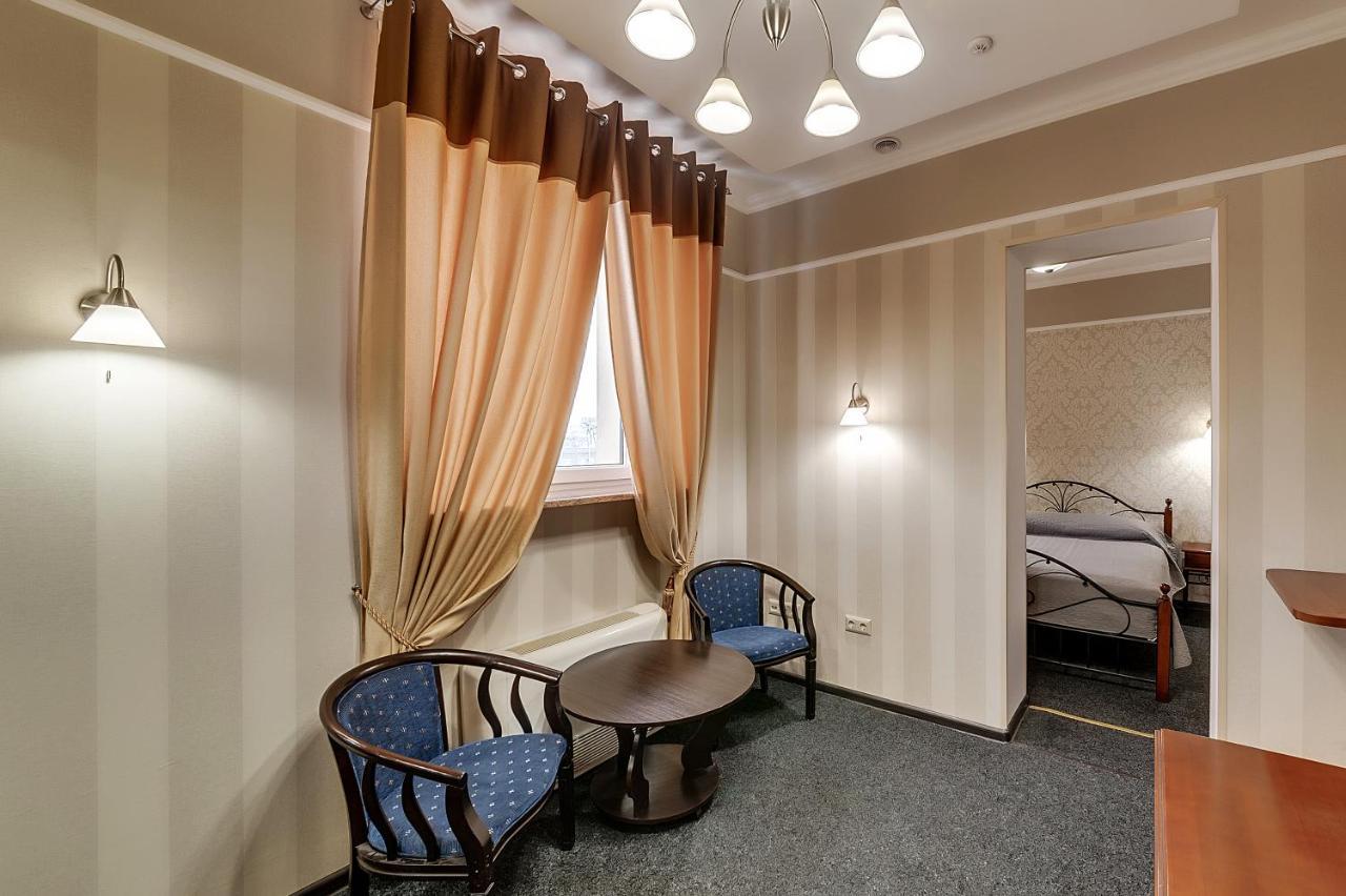 Soborniy Hotel Zaporizhia Exterior photo